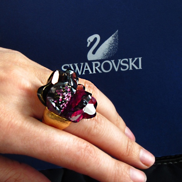 Swarovski Jewelry - Swarovski Helium Ring